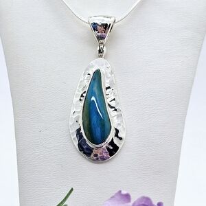 Peruvian Opal Pendant